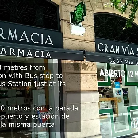 Gran Via Balconies 아파트